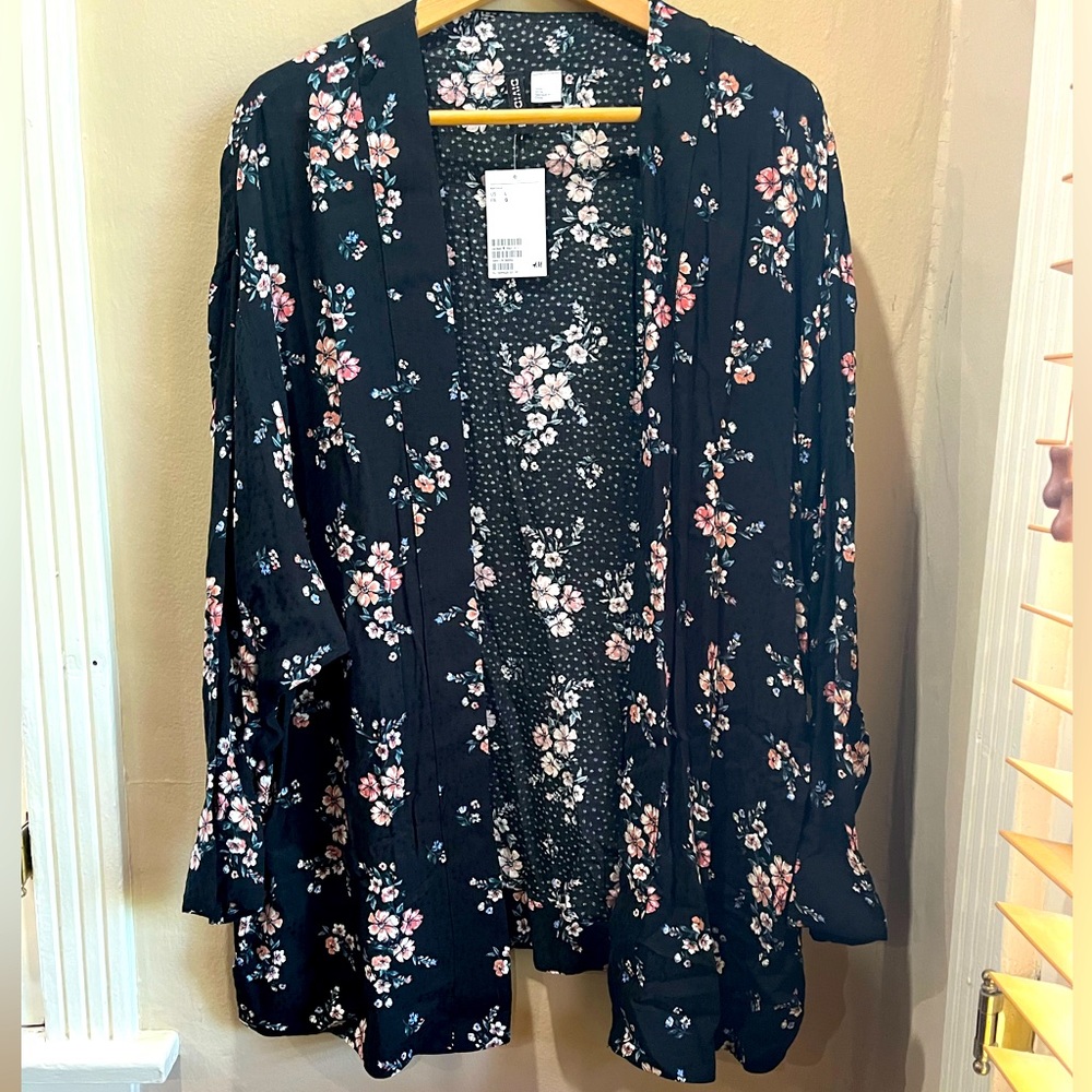 H&M Floral Lightweight Kimono Style Top, Size Large, NWT